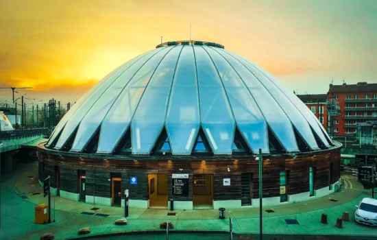 Accueil à la gare pour transfers gares chamonix privés